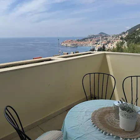 Zlatni Potok - View Of The Old Town * Dubrovnik
