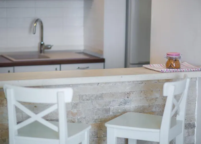 Zlatni Potok - View Of The Old Town