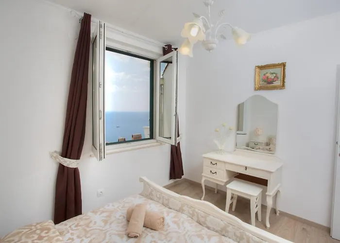 شقة Zlatni Potok - View Of The Old Town